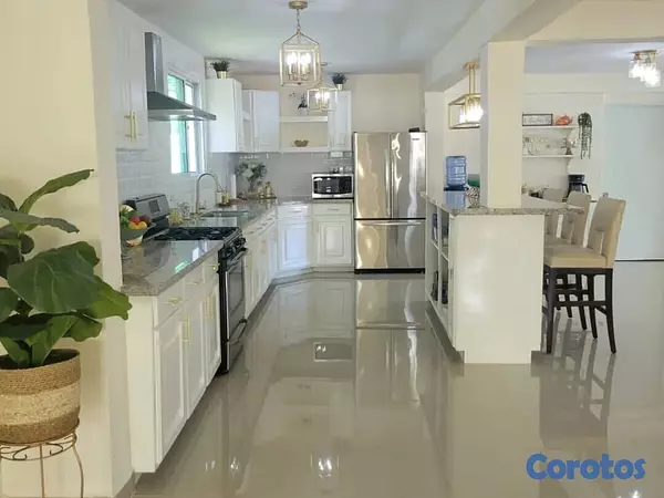 casas vacacionales y villas - Villa Amueblada en Juan Dolio  5