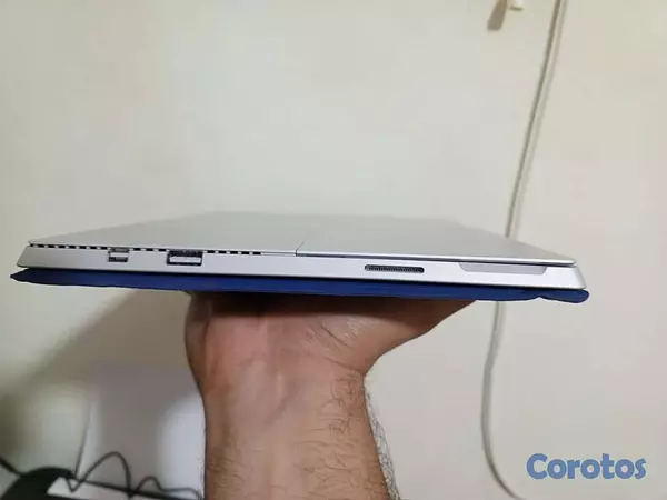 computadoras y laptops - Microsoft Surface Pro 3 i7 | 8GB RAM | 256GB SSD | 5