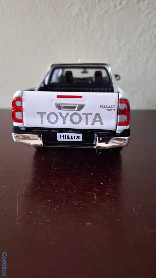 hobby y coleccion - Toyota Hilux de Colección de Metla  2