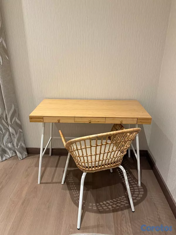 muebles y colchones - Escritorio con silla y cojín  3