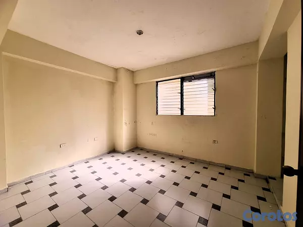 oficinas y locales comerciales - Local de 130 Mts en Arroyo Hondo Viejo  6