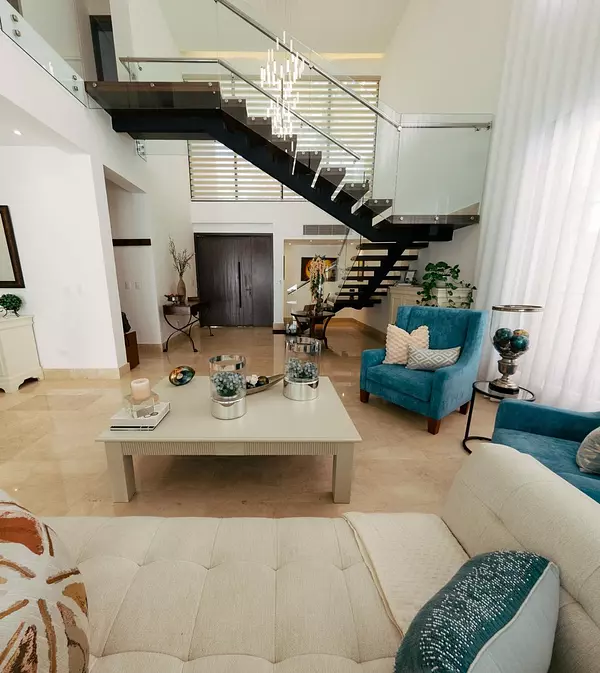 casas - Casa Espectacular en Las Carmeliltas  3