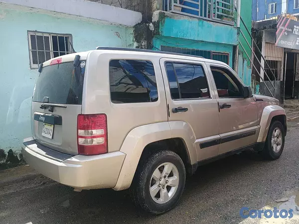 jeepetas y camionetas - Gran oportunidad  5