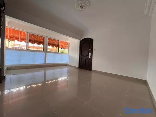 apartamentos - venta de apartamento en Alma Rosa 1 4to piso sin ascensor Santo Domingo este  5