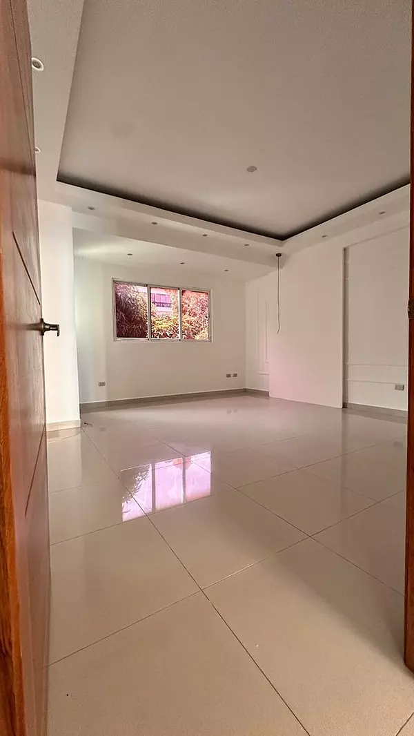 apartamentos - Apartamento en venta con vista frontal, ubicado
en Mirador Norte.  8