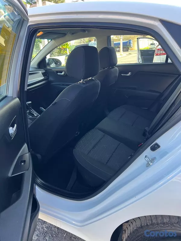 carros - Kia Rio S 2020 7
