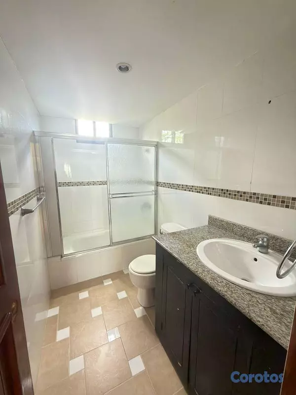 casas - Casa en Venta en Vista Hermosa – Santo Domingo Est 19