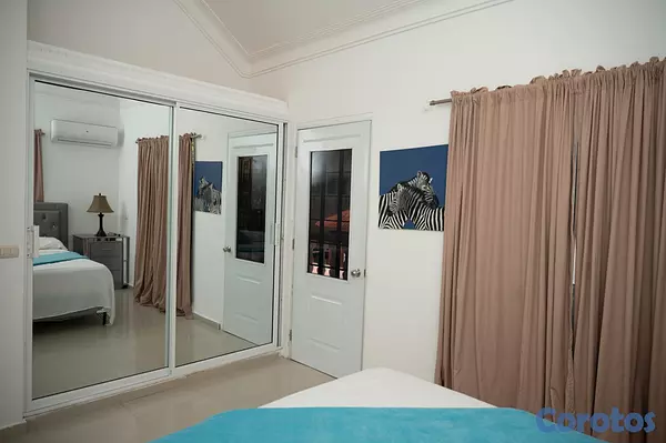 casas - Villa con Piscina en Santiago | 6 Habitaciones | Oportunidad Unica 16
