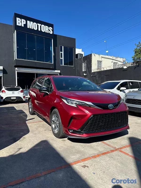 jeepetas y camionetas - TOYOTA SIENNA XSE 2021 8