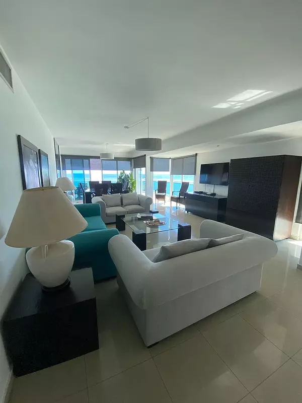 apartamentos - Se vende apartamento en Gazcue 4