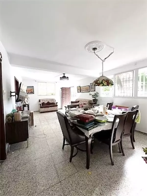 casas - Propiedad Comercial prados  9