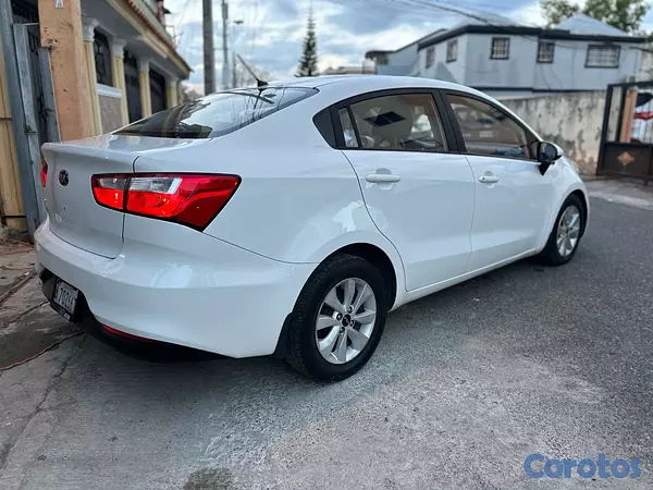 carros - Kia Rio 2017 (Viamar, Motor Doch) 5
