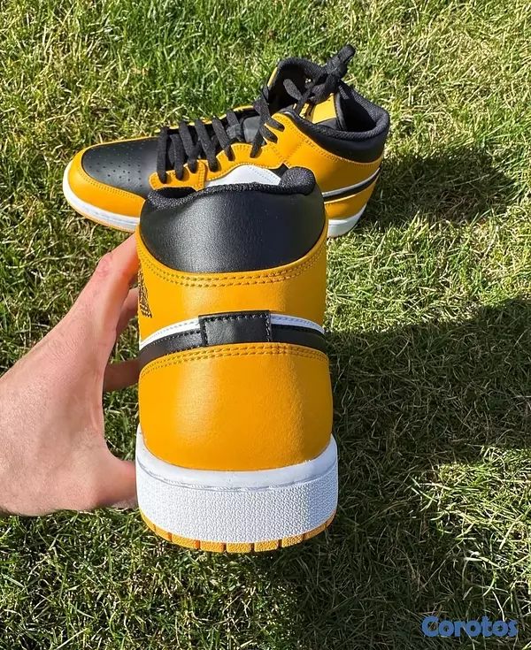 zapatos unisex - Tenis Teni Sneaker NIKE AIR JORDAN 1 MID TAXI BLACK YELLOW Original Originales🚕 10