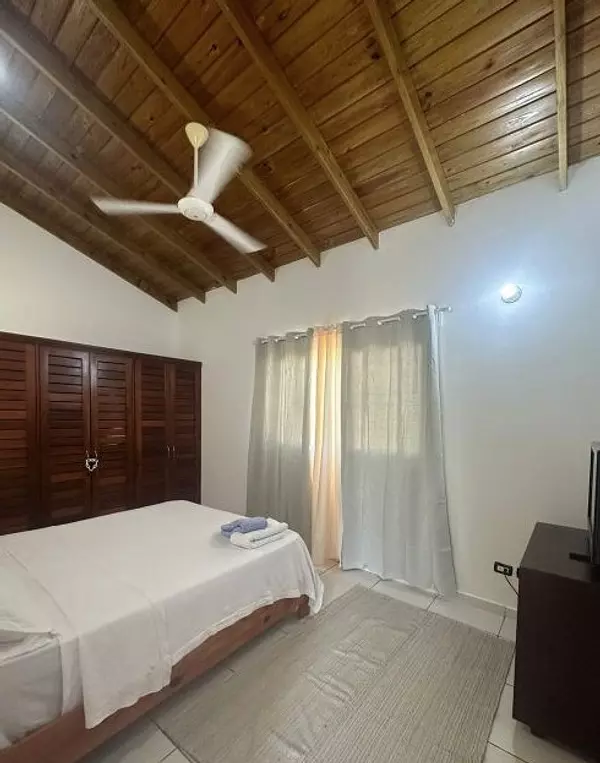 casas - Venta, Villa de 3 Habitaciones Ubicada en el Centro de Las Terrenas, Samaná 8