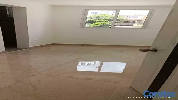 oficinas y locales comerciales - ¡Alquilo Espacio Ideal para Dealer de Vehículos en Bella Vista! 3