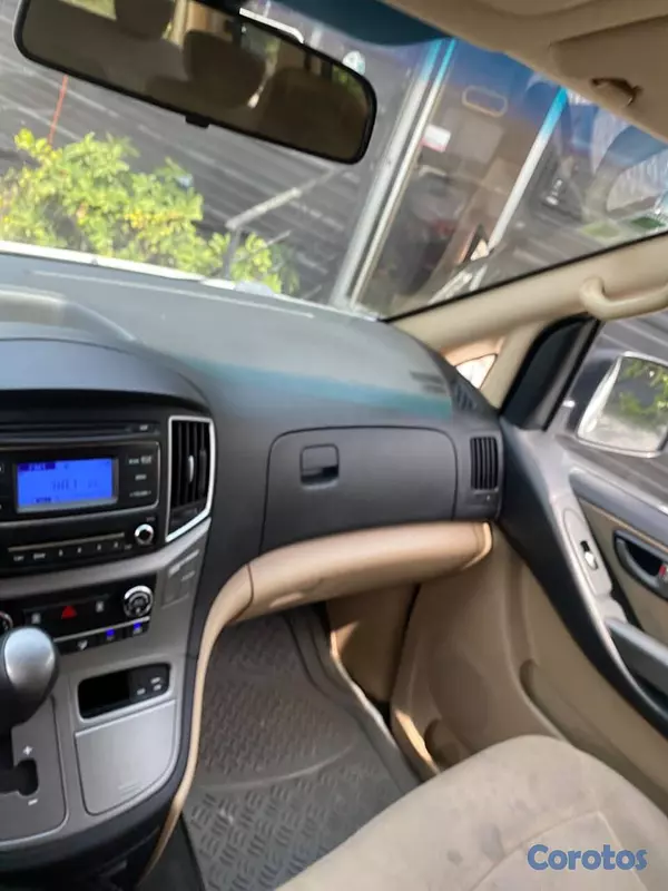 otros vehiculos - Hyundai H-1 2019 14