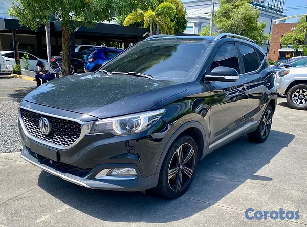 jeepetas y camionetas - MG ZS 1.5 AT COM 1