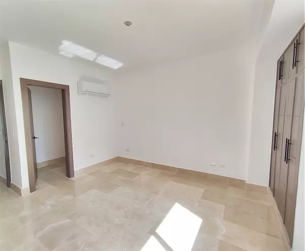 apartamentos - Apartamento de renta en Los Cerros de Gurabo 4
