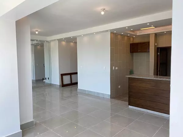apartamentos - SE ALQUILA LUJOSO APTO. AMUEBLADO O VACÍO  2