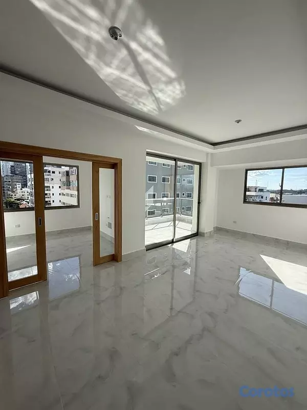 apartamentos - Alquilo apartamento en Urbanización Real  5