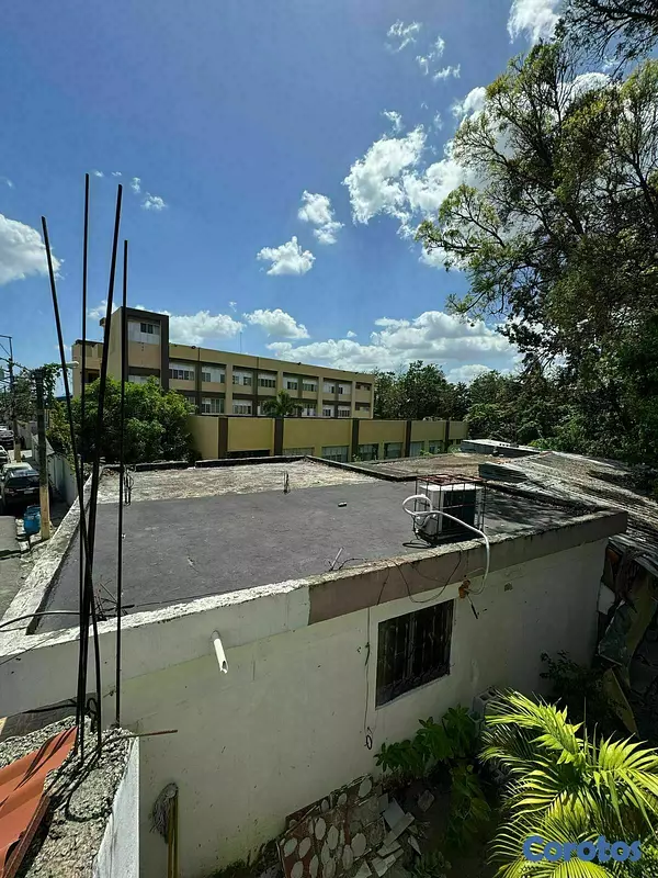 solares y terrenos - Terreno de 1,026.00 En Las Caobas  6