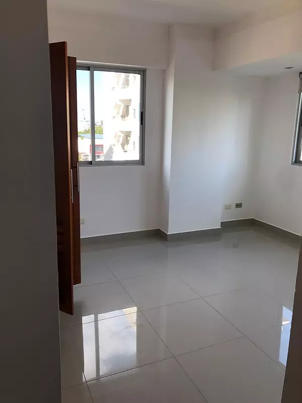 apartamentos - Se vende apartamento en Evaristo Morales 5