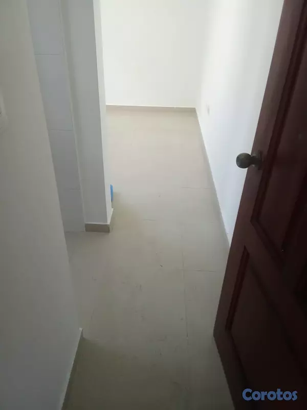 apartamentos - Apartamento en alquiler en Bella Vista 2do piso con Terraza.  6