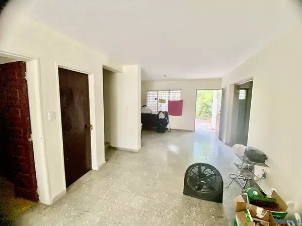 oficinas y locales comerciales - se alquila  8