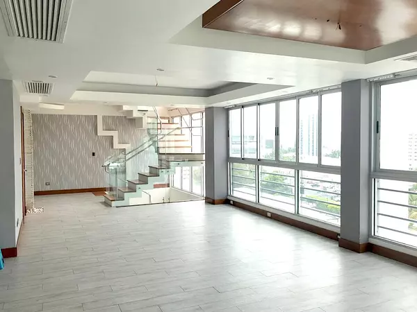 penthouses - Se vende apartamento tipo Penhouse en Seralles  2