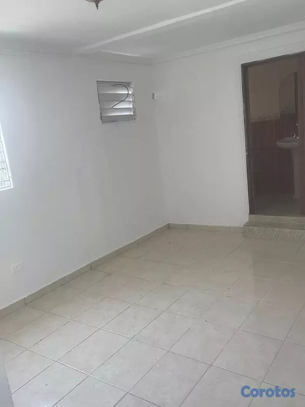 apartamentos - Apartamento en Alquiler en Renacimiento. 2do piso. 8
