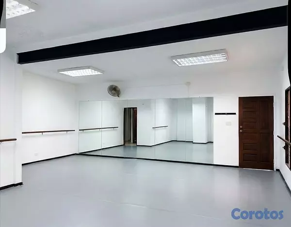 oficinas y locales comerciales - CASA COMERCIAL  3