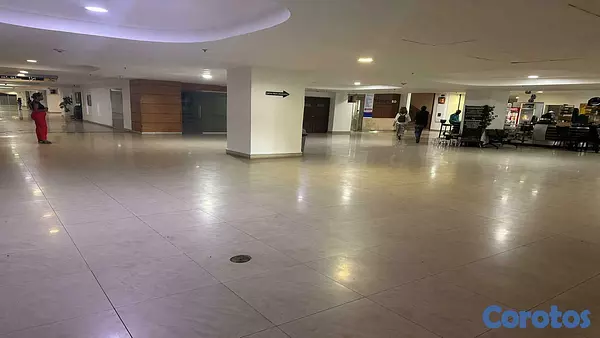 oficinas y locales comerciales - KIOSKOS EN VENTA Y ALQUILER EN MALECÓN CENTER 1