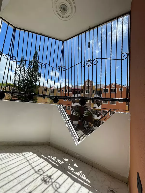 apartamentos - 3er Nivel Disponble en Llanos de Gurabo 10