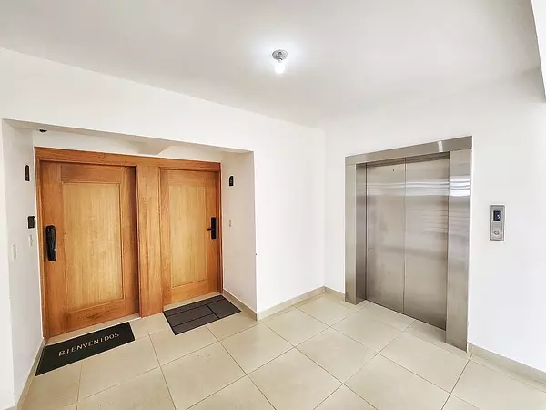 apartamentos - piso alto de renta en Carretera Las Palomas  6