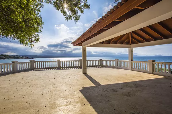 casas vacacionales y villas - villa de lujos frente al mar  8