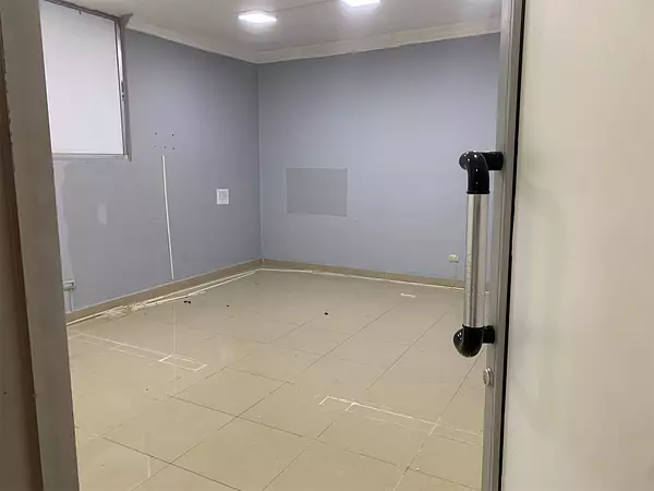 oficinas y locales comerciales - Local céntrico en Naco 4