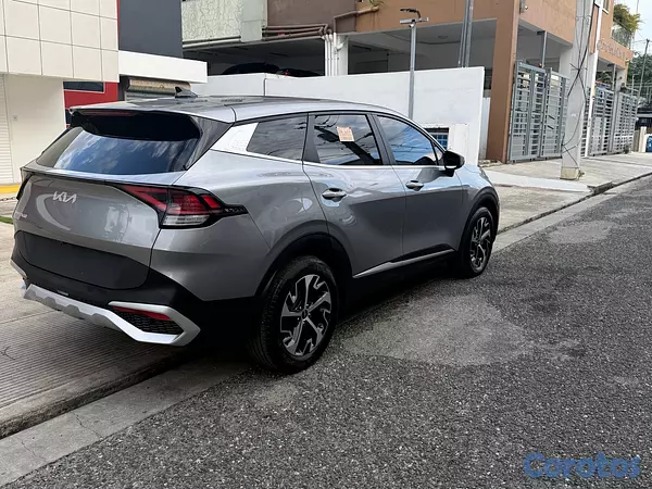 jeepetas y camionetas - de venta recién importada Kia Sportage LX clear  Carfax p 7