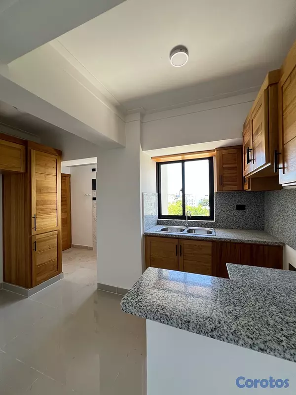 apartamentos - Se busca comprador en Los Restauradores, D.N. 5