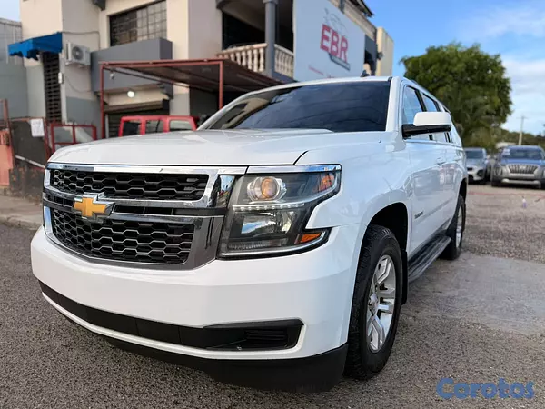 jeepetas y camionetas - Chevrolet Tahoe LT 2015 3