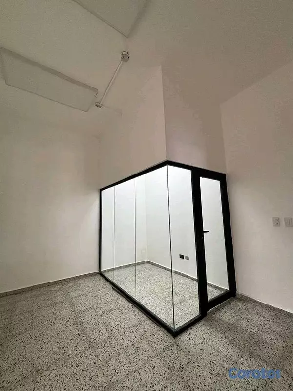 casas - Alquiler de Casa comercial en Los Prados  6