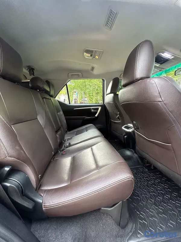 jeepetas y camionetas - Toyota Fortuner 2020 3