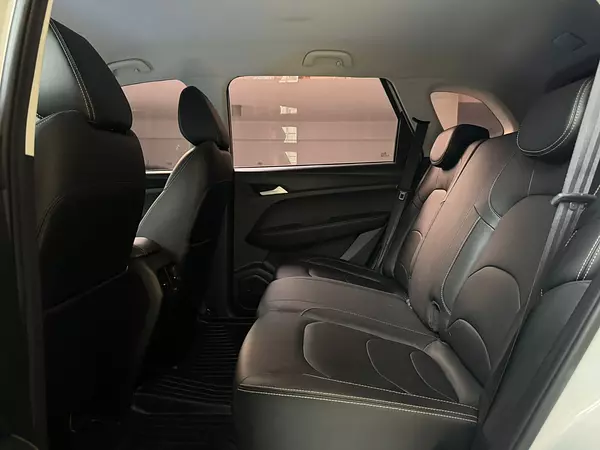 jeepetas y camionetas - chevolet captiva 2022 4