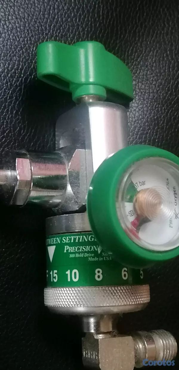 Artículos Deportivos - Regulador tanque de Oxígeno Profesional Precision Medical - Alto Flujo 15LPM 2