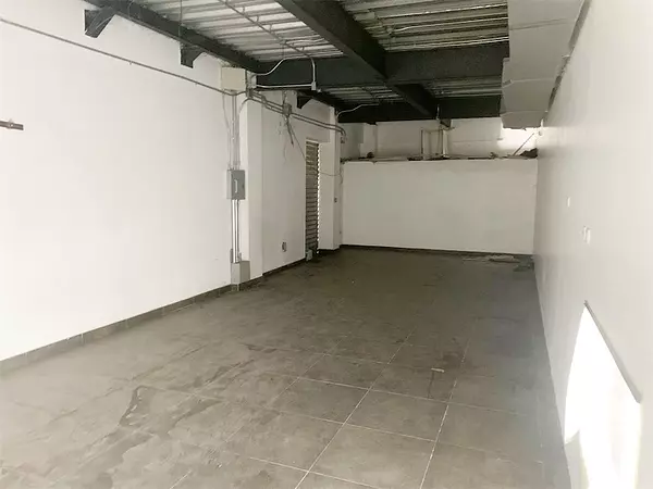 oficinas y locales comerciales - Local en Piantini 120 metros 4