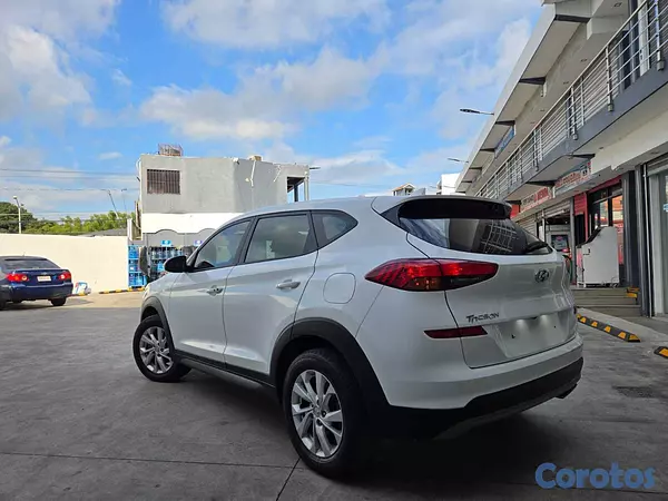 jeepetas y camionetas - HYUNDAI TUCSON 2020 BLANCO DIESEL 17