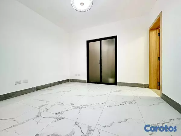 oficinas y locales comerciales - Local comercial en alquiler ubicado en Mirador Sur 9