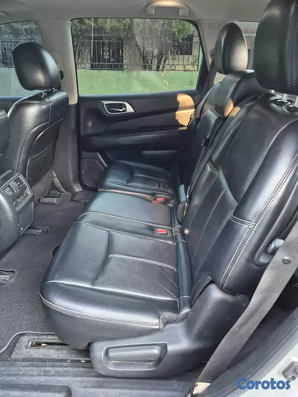 jeepetas y camionetas - 🚗 Nissan Pathfinder 2014 SL – Súper Oferta  5