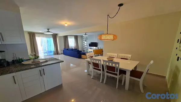 apartamentos - Apartamento amueblado y alquilado en venta en Punta Cana, con piscina. 2