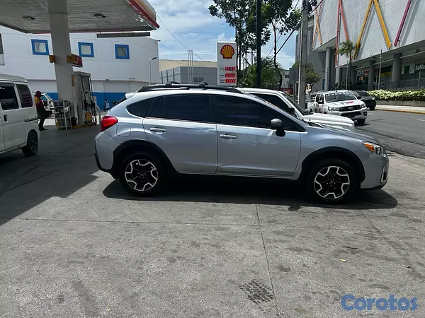 jeepetas y camionetas - subaru crosstrek 2016 límited versión American  6