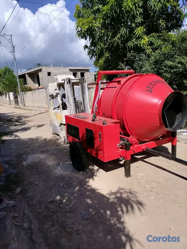 equipos profesionales - Ligadora de concreto con su bomba  5